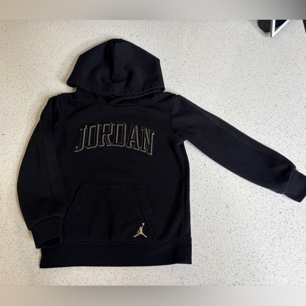 Nike Jordan Toddler Boys Black & Gold See Me Shine Crewneck hoodie - 3T